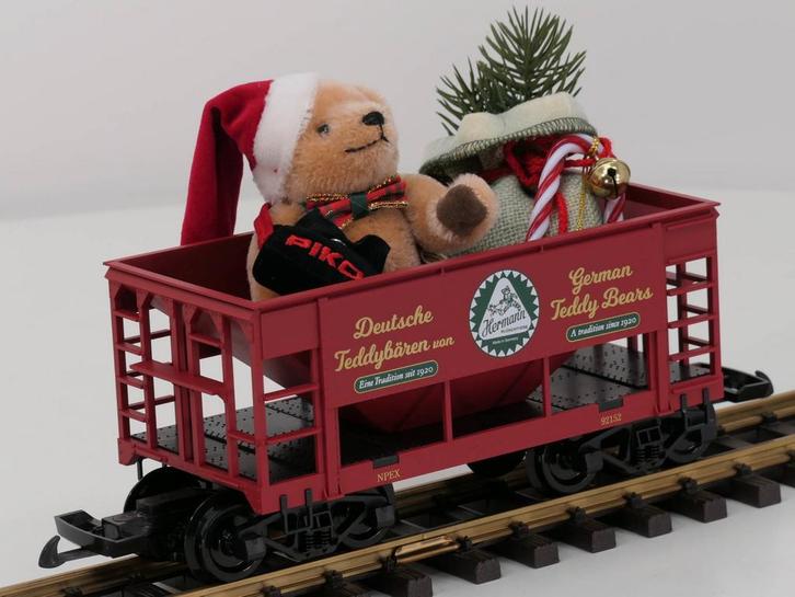 PIKO 37813 G-Weihnachtswagen mit Bär von Hermann, Vitrine.., Hobby en Vrije tijd, Modeltreinen | Overige schalen, Overige typen