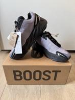 Adidas - YZY 700 MNVN - Low-top sneakers - Maat: EU 41 -, Nieuw