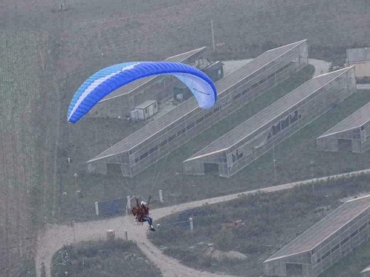 Paramotor opleiding mei 2026, Sport en Fitness, Zweefvliegen en Paragliding, Paramotor, Nieuw, Gemotoriseerd, Ophalen