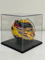 Mercedes - Lewis Hamilton - 2017 - Schaal 1/5 helm, Verzamelen, Automerken, Motoren en Formule 1, Nieuw