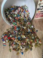 Draagspeld Reclamepins / Pins / Speldjes - Nederland - Eind, Antiek en Kunst, Antiek | Speelgoed