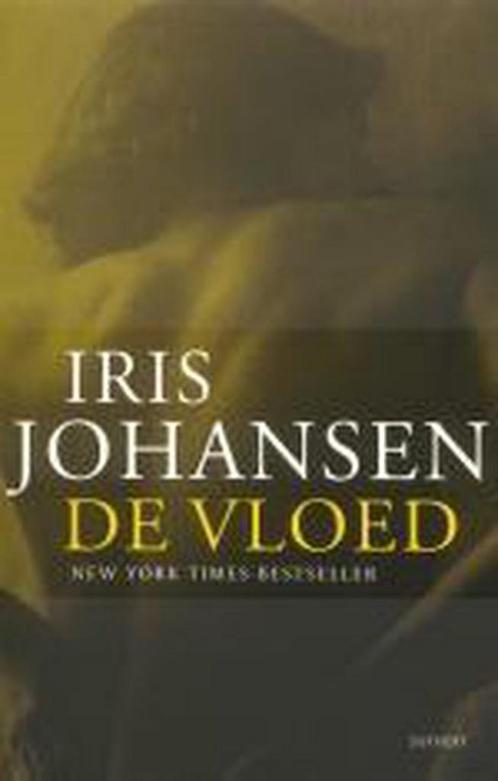De vloed 9789024551231 Iris Johansen, Boeken, Thrillers, Gelezen, Verzenden