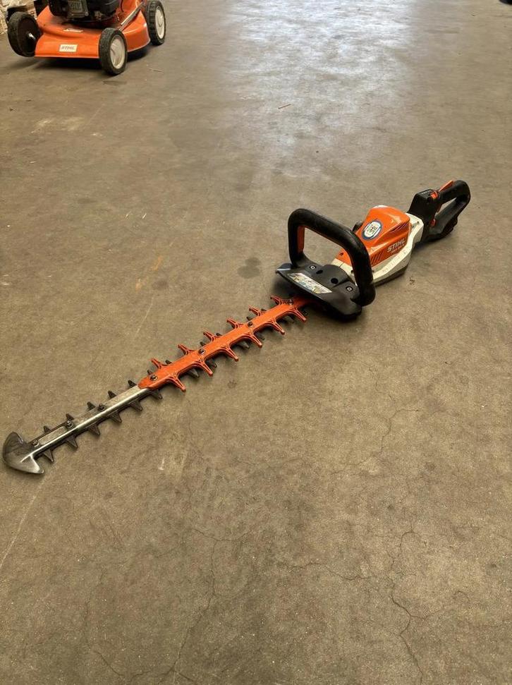 Stihl HSA 94 R accu heggenschaar (gebruikt) 3 beschikbaar, Tuin en Terras, Heggenscharen, Gebruikt, Accu