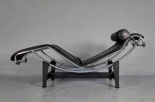 Cassina - Charlotte Perriand, Le Corbusier, Pierre Jeanneret, Antiek en Kunst, Kunst | Designobjecten