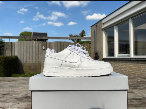 Nike Air Force 1 07 | Maat 36, Kleding | Dames, Schoenen, Wit, Zo goed als nieuw, Sneakers of Gympen