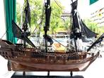 Voilier 3 mats Pirate des Caraïbe bateaux fantôme BLACK, Nieuw