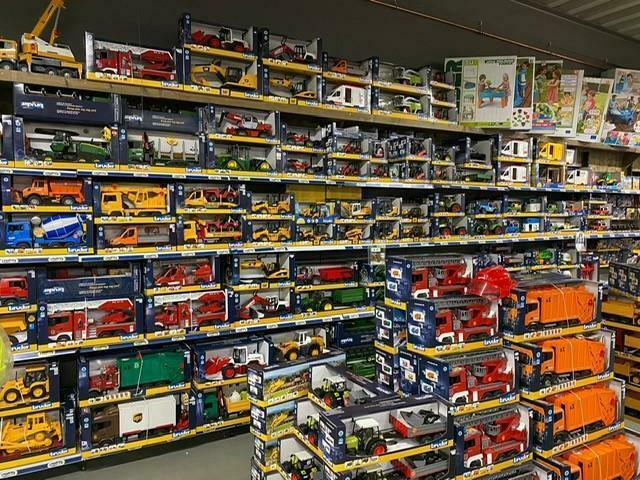 Bruder speelgoed auto trekker, vrachtauto, graafmachine, Kinderen en Baby's, Speelgoed | Speelgoedvoertuigen, Nieuw, Ophalen of Verzenden