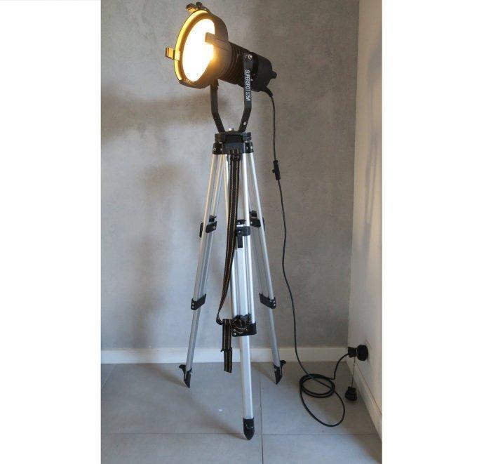 Theater Lamp, Tripod lamp - Staande lamp - Aluminium, Staal, Antiek en Kunst, Antiek | Lampen