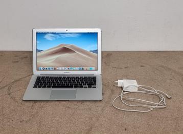 Een Macbook Air beschikbaar voor biedingen