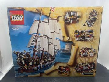 Lego Set - 10210 - Pirates - le vaisseau amiral - Imperial beschikbaar voor biedingen