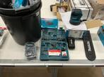 Online veiling: Makita, schuurmachine met accessoires, Gebruikt