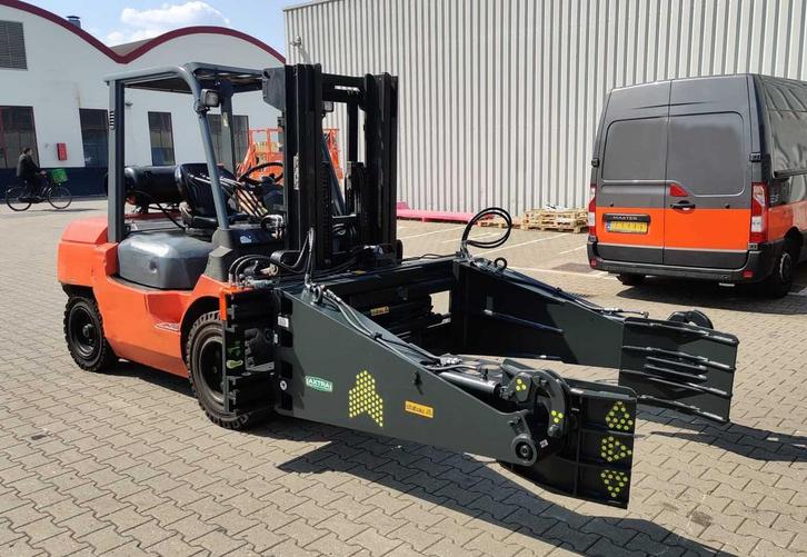 Stabau vooroverkiepende Bandenklem, Zakelijke goederen, Machines en Bouw | Heftrucks en Intern transport, Verzenden