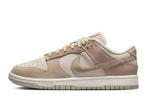 Nike Dunk Low SE Sanddrift - Maat 41 EU, Ophalen of Verzenden, Nieuw, Nike