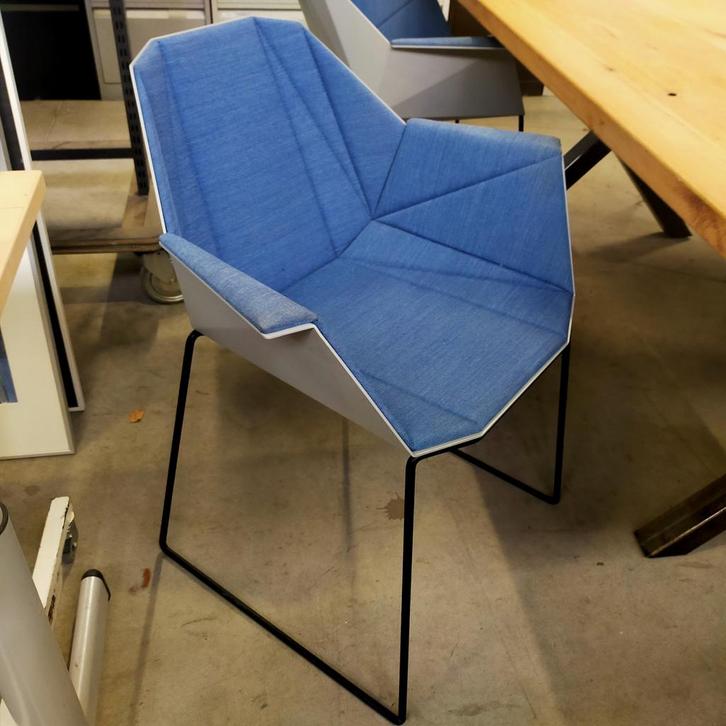 Brother and Sons Alumni Sledge design stoelen - blauwe stof, Huis en Inrichting, Stoelen, Ophalen of Verzenden