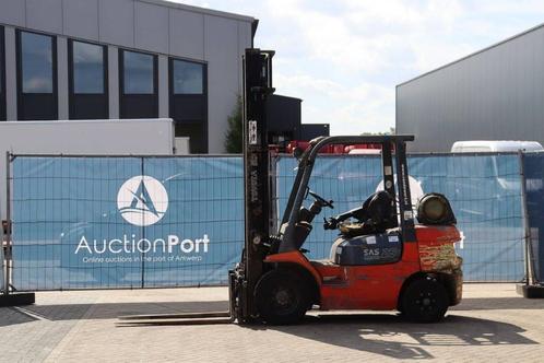 Veiling: Heftruck Toyota 42-7FGF25 LPG 2500kg 5.0m 2011, Zakelijke goederen, Machines en Bouw | Heftrucks en Intern transport