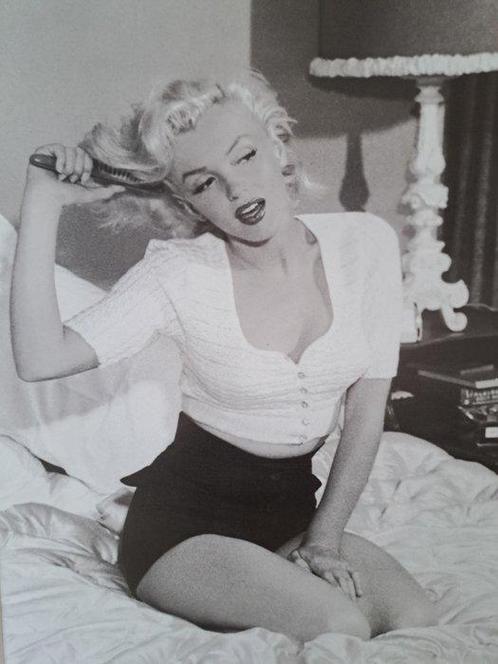 Anonymous - Zwart-wit foto vintage poster Marilyn Monroe met, Antiek en Kunst, Kunst | Tekeningen en Foto's
