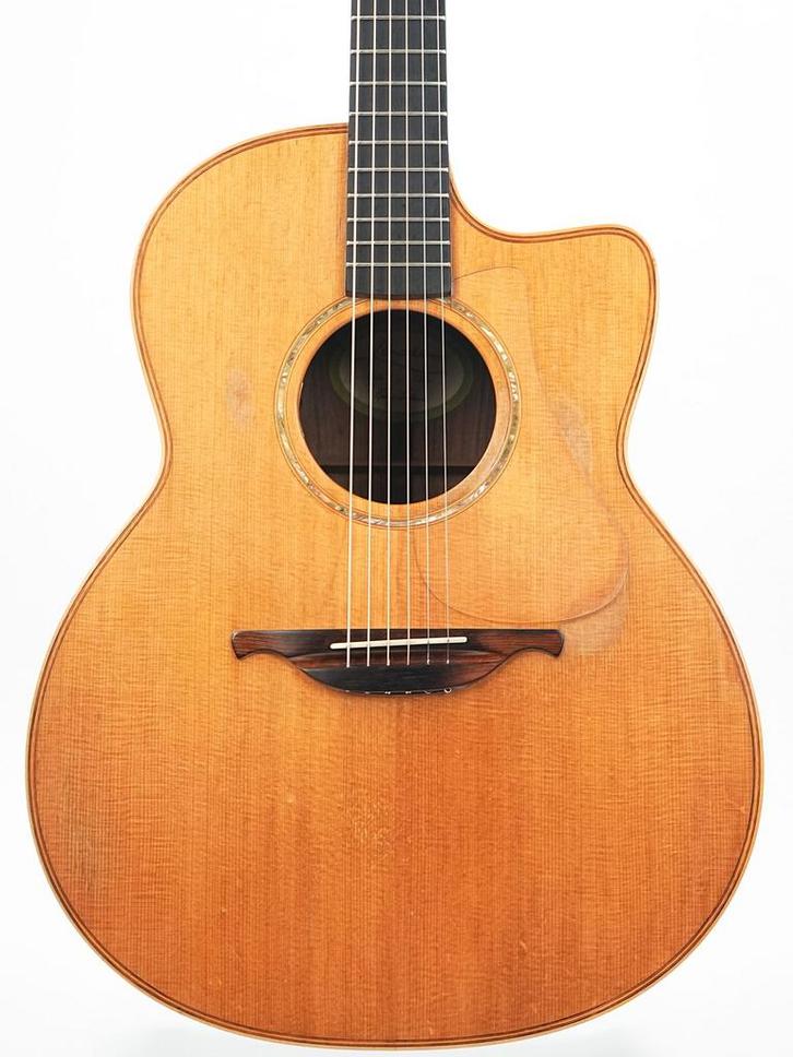 Lowden F32C Sitka Spruce Indian Rosewood 1996, Muziek en Instrumenten, Snaarinstrumenten | Gitaren | Akoestisch, Western- of Steelstringgitaar