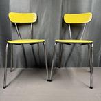 Stoel - Chroom, Hout - Twee formica keukenstoelen, Antiek en Kunst, Kunst | Designobjecten