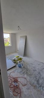 Stucadoor / schilder nodig? stukadoor Direct beschikbaar, Stucwerk