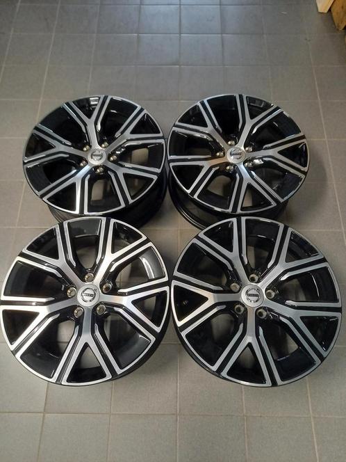 Velgen Volvo S60 V60 goedkoop aanbieding Banden Nieuw Mooi, Auto-onderdelen, Banden en Velgen, 17 inch, BOVAG lid, 225 mm, Personenwagen
