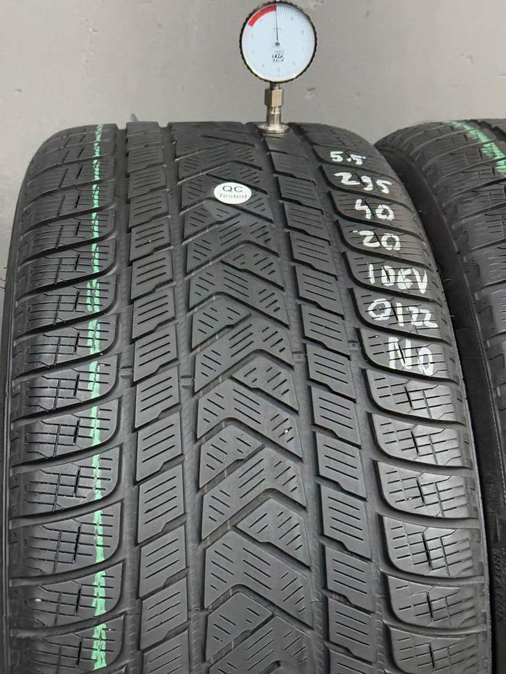 295/40/20 106V Pirelli winterbanden 5,5mm profiel 2 stuks, Auto-onderdelen, Banden en Velgen, 20 inch, Erkend duurzaam, Winterbanden