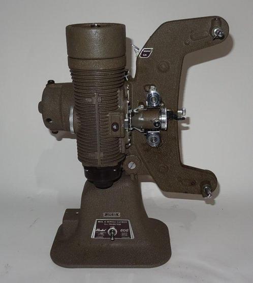 Bell & Howell 606 Filmprojector, Verzamelen, Fotografica en Filmapparatuur