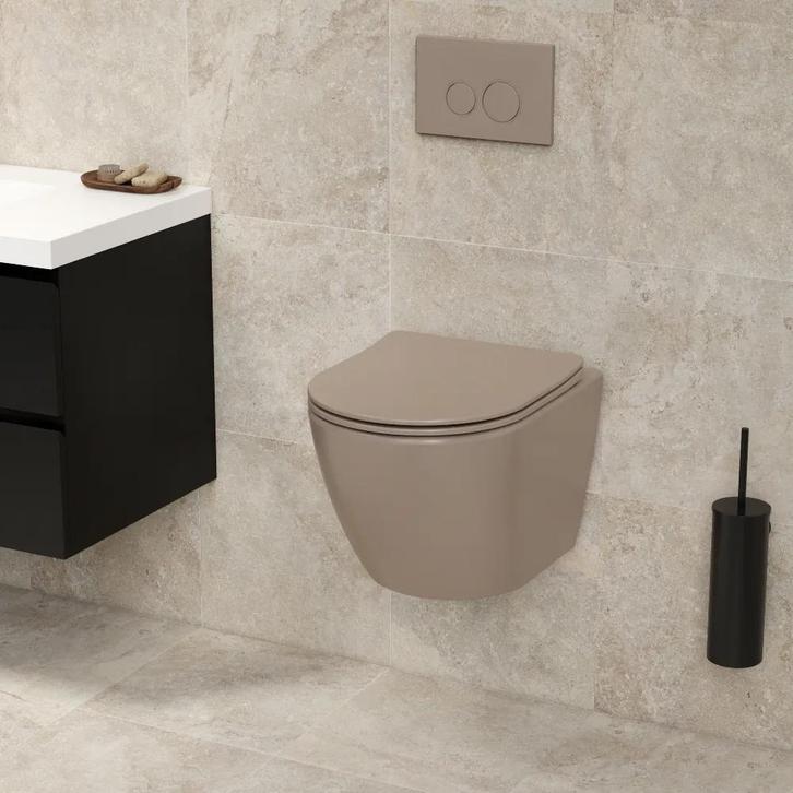 Hangend toilet Pietro tornado flush inclusief softclose, Doe-het-zelf en Verbouw, Sanitair, Verzenden