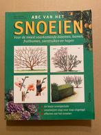 ABC van het Snoeien - o.a. Fruitbomen - Sierstruiken - Hagen, Boeken, Ophalen of Verzenden, Gelezen, Moestuin