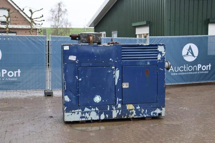 Veiling: Waterpomp BBA NB140 Diesel, Zakelijke goederen, Machines en Bouw | Pompen en Compressoren, Ophalen