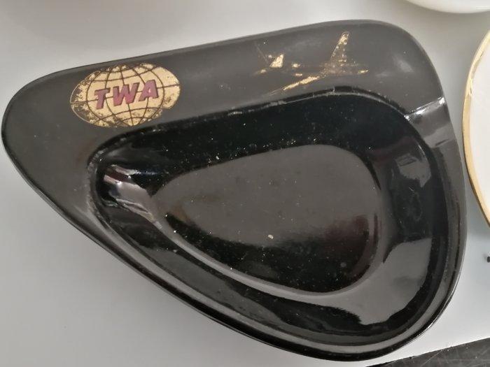 Asbak - Keramiek - 40 stuks -, Antiek en Kunst, Antiek | Speelgoed