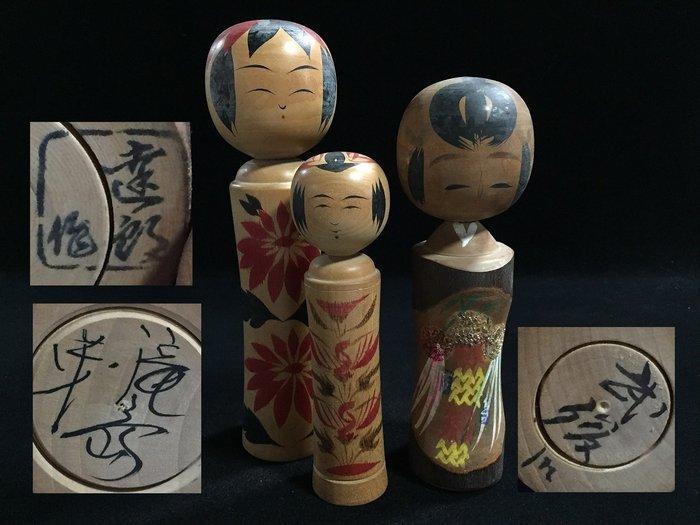 Set van 3 / Japanse vintage houten Kokeshi-pop (H: 15-21 cm), Antiek en Kunst, Curiosa en Brocante