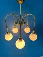 Mid Century Gold Brass Opaline Glass Chandelier, Huis en Inrichting, Lampen | Kroonluchters, Ophalen of Verzenden, Nieuw