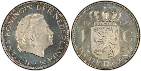 Koningin Juliana zilveren 1 gulden 1966 proof PR67+ CAM PCGS, Postzegels en Munten, Munten | Nederland, Losse munt, Zilver, Verzenden