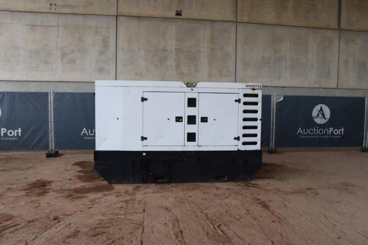 Veiling: Generator SDMO R220C3 Diesel 200kVA 2012, Zakelijke goederen, Machines en Bouw | Aggregaten, Ophalen