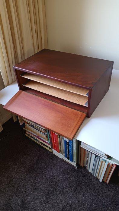 Kist - plat - Mahonie - dokumentenkist, Antiek en Kunst, Curiosa en Brocante