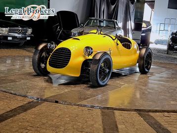 vintage racer Ferrari-hommage Triumph (Marge) beschikbaar voor biedingen