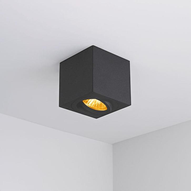 Opbouw spot armatuur zwart | 80x80mm | vierkant | dimbaar, Huis en Inrichting, Lampen | Spots, Led, Nieuw, Plafondspot of Wandspot