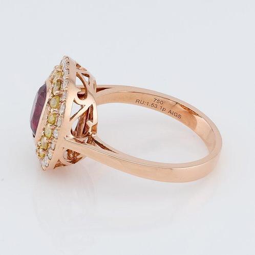 Ring - 18 karaat Geel goud - 5.50ct. tw. Robijn - Diamant -, Sieraden, Tassen en Uiterlijk, Ringen