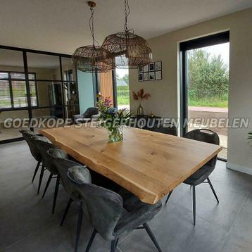 Eikenhouten tafel | Eiken Boomstamtafel | Eiken eettafel beschikbaar voor biedingen
