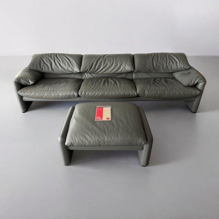 Cassina - Vico Magistretti - Sofa (2) - Maralunga - Leder, Antiek en Kunst, Kunst | Designobjecten