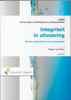 Integriteit in uitvoering 9789001763695, Boeken, Zo goed als nieuw