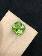 Zonder Minimumprijs - 1 pcs Geel, Groen Olivijn - 6.16 ct -, Sieraden, Tassen en Uiterlijk, Edelstenen, Nieuw