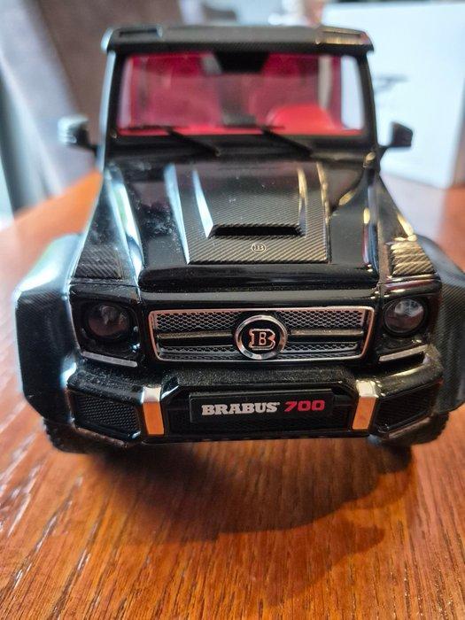 GT Spirit 1:18 - Model raceauto - Brabus 700 Mercedes-Benz, Hobby en Vrije tijd, Modelauto's | 1:5 tot 1:12