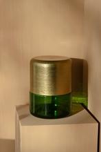 2dekans | Dutchbone Cave Bijzettafel Groen/ Goud, Huis en Inrichting, Ophalen of Verzenden, Zo goed als nieuw