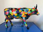 Beeld, Cow Parade. Cowparade. Heartstanding Cow. - 19.5 cm -