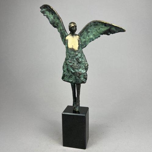J. Zak (XX-XXI) - sculptuur, Your Angel (bronze 35cm) - 35, Antiek en Kunst, Curiosa en Brocante