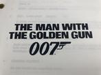 James Bond 007: The Man with the Golden Gun - Roger Moore -, Nieuw