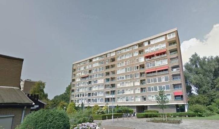 Te Huur 4 Kamer Appartement Jan van Goyenstraat In Alkmaar, Huizen en Kamers, Huizen te huur, Direct bij eigenaar, Noord-Holland