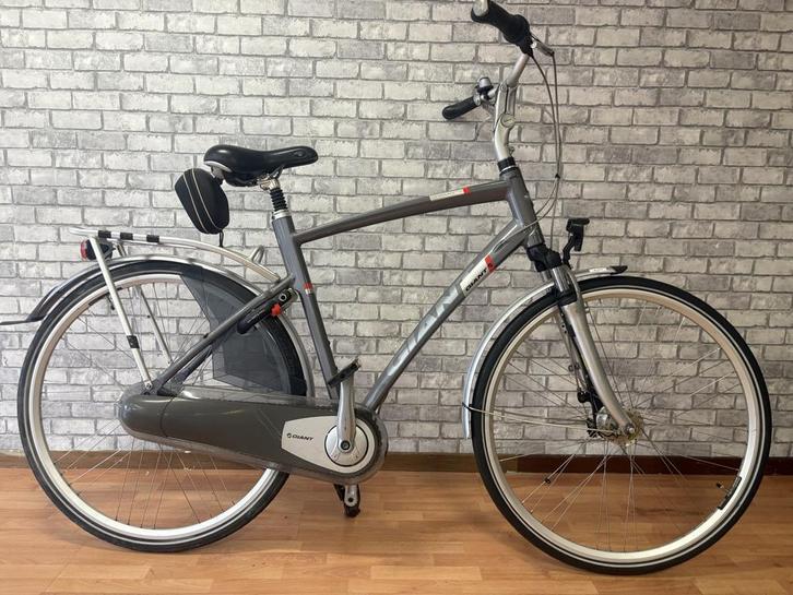 Giant Cs2 herenfiets, Fietsen en Brommers, Fietsen | Dames | Damesfietsen, Zo goed als nieuw, 56 cm of meer, Versnellingen