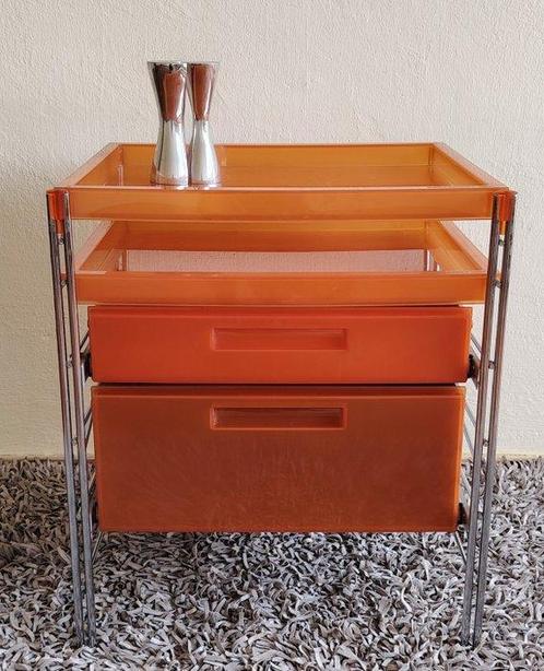 Casamania by Frezza - Ladekast - Casamania - Staal, Antiek en Kunst, Antiek | Meubels | Stoelen en Banken